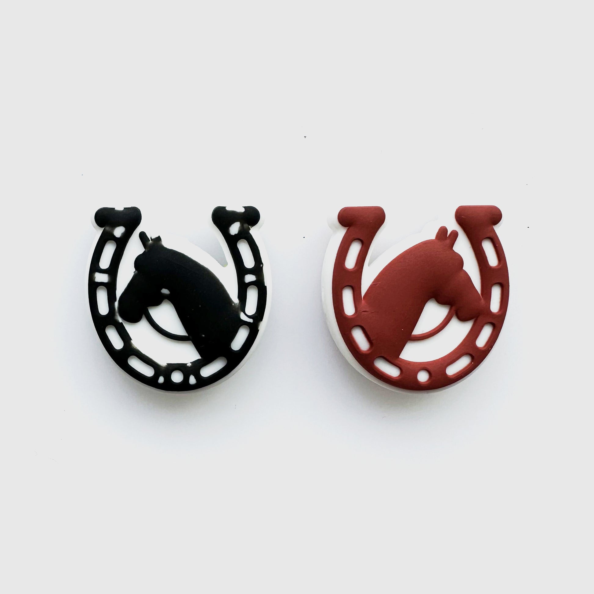 Horseshoe Focal Silicone Beads